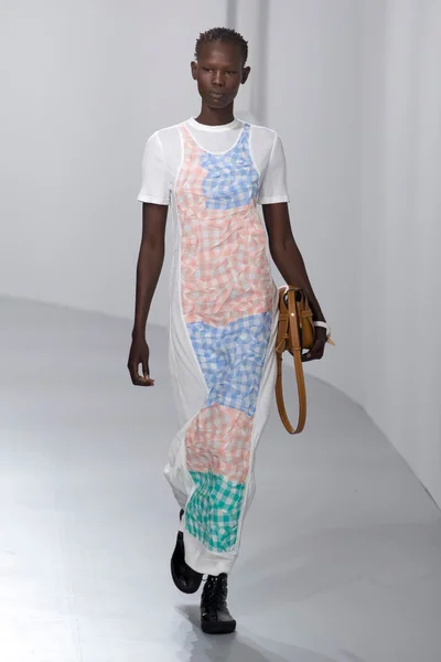 Look 1